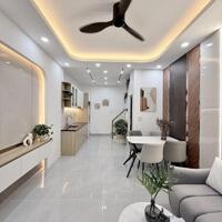BÁN NHÀ SIÊU PHẨM BÌNH THẠNH, KHU DÂN TRÍ, TẶNG FULL NỘI THẤT, NHỈNH 5 TỶ