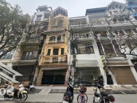 Bán Gấp Nhà Khu Đô Thị Đền Lừ 60M Mặt Tiền Mặt Tiền 5,5M Vị Trí Đẹp Kinh Doanh Sầm Uất. Giá Bán 22.5 Tỷ
