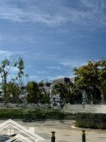 Giá Tốt, Duy Nhất Căn Nhà Phố La Vida Vũng Tàu 5M X 17M, Mảng Xanh, Gần Hồ Nước