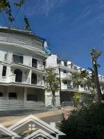 Giá Tốt, Duy Nhất Căn Nhà Phố La Vida Vũng Tàu 5M X 17M, Mảng Xanh, Gần Hồ Nước