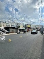 Nhà Mặt Tiền Lê Quang Định, Phường 5, Bt ( 10,2 X 32 ) - Cn 320 M2 - Kc Cấp 4 - Giá Bán 55 Tỷ