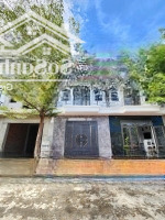 Căn Này Đang Rẻ - 3,5 Tỉ - Nhà Cực Kỳ Đẹp Có Nội Thất - Khu Dân Cư Dân Trí Cao - Cách Sài Gòn 12Km