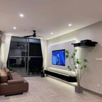 Bán chung cư Ngoại Giao Đoàn – tòa Cao cấp – 125m2 ( 3PN) – giá bán 12 tỷ.