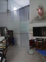 Nhà Trung Tâm.lái Thiêu. Gần Chợ, Trường Học, Ub. Đường Xe Tải Thông. Cao Ráo Ko Mồ Mả