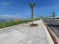 Bán Lô Mặt Đầm Thủy Triều Dự Án Cam Ranh City Gate, Diện Tích: 200M2, Giá Bán: 27 Triệu. Liên Hệ: 0981192688