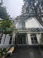 Bán Biệt Thự Nhà Vườn Tại Khu Đô Thị Việt Hưng, 41 Tỷ, 120M2, Xây 4 Tầng, Đẹp, Nhiều Tiện Ích