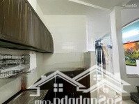 Hà 3 Tầng Mê Đúc Kiên Cố Có Sân Thượng Ngay Tttp Nha Trang - Hẻm Trần Nhật Duật