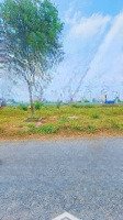 Chính Chủ Bán Gấp Đất Gần Đmx Lịch Hội Thượng Mtđ.lộ Sóc Bìa Lịch Hội Thượng Trần Đề Sóc Trăng Shr