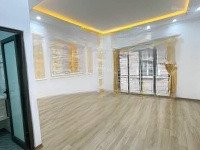 Bán Nhà Mặt Phố Oto Đỗ Cửa - Nhà Lô Góc 6 Tầng Hai Mặt Thoáng