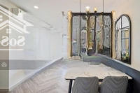 Bán Saigon Royal 2Pn-2Wc-88M2 Giá Chỉ 9.5Tỷ View Nhìn Pháo Bông 0888051345 Em Tiên