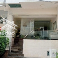 Cho Thuê Tầng Trệt Thông Suốt Toàn Nhà 8X16Mdiện Tíchnet 114M2, Giá Bán 38 Triệu / Tháng.