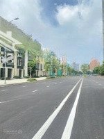 Chính Chủ Cần Bán Căn Shophouse Starlake Căn Góc Xẻ Khe 3 Mặt Thoáng