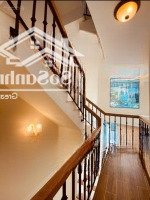 Siêu Phẩm Mặt Tiền Đường Hồ Bá Kiện Trung Tâm Quận 10 4X18 3L