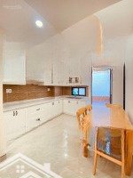 Siêu Phẩm Mặt Tiền Đường Hồ Bá Kiện Trung Tâm Quận 10 4X18 3L
