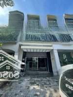 Bán Nhà Phố Hưng Gia 2 Phú Mỹ Hưng Đường Lớn 17M