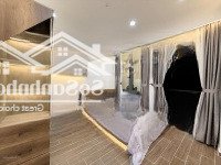 Nhà Mới Đẹp! Sát Mặt Tiền Đường Hoàng Hoa Thám, P6, Pn. 44M2 - Vuông Vức - 3 Tầng. Giá: 9,75 Tỷ Tl