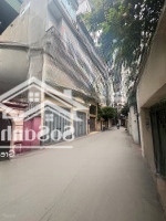 Bán Nhà Hoàng Cầu, Đống Đa: 74M - 4 Tầng - Mặt Tiền 10M - Giá Bán 20 Tỷ - Vị Trí Trung Tâm - Kinh Doanh