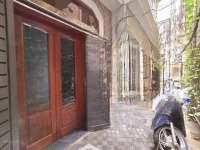 Nhà Đẹp - Phân Lô -Quận Cầu Giấy - Quan Hoa - Gần Phố - Ô Tô Vào Nhà - Giá Bán 9, 2 Tỷ