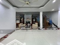 Bán Bt Việt Hưng 190M Mt: 11M Giá: 42 Tỷ Hoàn Thiện Liên Hệ: 0979599925 Em Trung