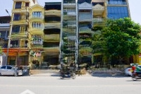 Chính Chủ Cho Thuê Số 2A Mặt Phố Nguyễn Khangdiện Tích45M2 X 5T. Mt: 4M. Kd Các Mô Hình.