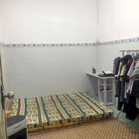 BÁN NHÀ MỚI CÓ SÂN ĐẬU Ô TÔ KDC HOÀNG HẢO VĨNH LONG.