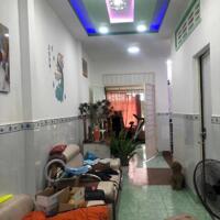 BÁN NHÀ MỚI CÓ SÂN ĐẬU Ô TÔ KDC HOÀNG HẢO VĨNH LONG.