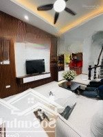 Bán Nhà Riêng Hàng Hiếm Tại Chính Kinh, 200 Triệu / M2, 27 M2, 2 Phòng Ngủ+ 3Wc
