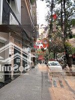 Bán Nhà Ngõ 1 Phố Đỗ Nhuận 56M2*Mt5,7M ,Lô Góc ,Ô Tô ,Gần Phố ,Kinh Doanh ,Giá Cực Tốt
