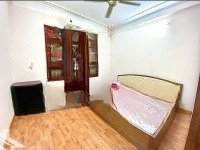 Bán Nhà Ngõ 1 Phố Đỗ Nhuận 56M2*Mt5,7M ,Lô Góc ,Ô Tô ,Gần Phố ,Kinh Doanh ,Giá Cực Tốt