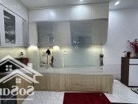 Bán Nhà Đại La - Minh Khai - Nhà Đẹp Ở Ngay 5 Tầng Thang Máy Nhà Cách Phố 30M - 40M2X5 Tầng -7,98Ty