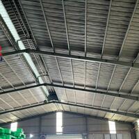 Cho thuê xưởng 1800m2, mặt tiền đường lớn Trảng Dài, Biên Hòa, Đồng Nai, giá thuê 60tr.