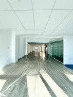 Văn Phòng Cho Thuê Ngay Trung Tâm Phường Tân Định Quận 1Diện Tích150M2 Giá Thuê 382.500 Vnđ/M2