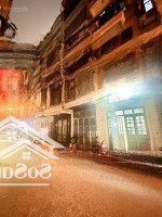 Phân Lô Vipp Nhất Cầu Giấy - Vỉa Hè Ô Tô Tránh - Ô Tô Vào Nhà - Kinh Doanh Sầm Uất