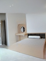 Bán Nhà Mặt Phố Gia Quất - Kinh Doanh Đỉnh Đa Ngành Nghề, Giá Bán 14 Tỷ