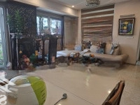 Bán Căn Chung Cư Gia Thuỵ Nhà Đẹp Mát Mẻ Full Nội Thất