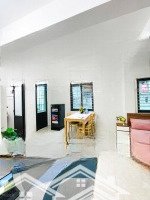 Căn Hộ 1 Phòng Ngủgần Ngã Tư Trần Bình - Nguyễn Hoàng, Mỹ Đình Ban Công Thoáng, Khu Bếp Riêng Biệt Full Đồ
