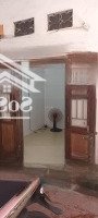 Nhà Đất Cấp 4: 35M2. Có Sân Vườn 17M2. Nhà Ở 18M2. Đc: 28/61 Nguyễn Sơn, Quận Long Biên, Hn.