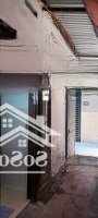 Nhà Đất Cấp 4: 35M2. Có Sân Vườn 17M2. Nhà Ở 18M2. Đc: 28/61 Nguyễn Sơn, Quận Long Biên, Hn.
