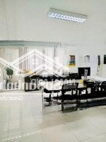 Nhà Nguyễn Quý Cảnh, Hầm Để Xe Rộng 3 Lầu, 5 Phòng Lớn Phù Hợp Văn Phòng, Spa. Giá 45 Triệu