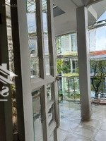 Cho Thuê Nhà Phố Hl Kênh Tẻ. Q7, 5X20M, Nội Thất Cơ Bản, 45 Triệu - 0931.303.351