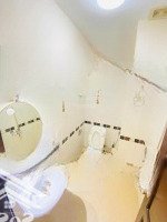 Cho Thuê Phòng Ban Công Có Nội Thất Đường Hoàng Hoa Thám Ngay Sân Bay