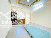 Cho Thuê Phòng Ban Công Có Nội Thất Đường Hoàng Hoa Thám Ngay Sân Bay