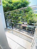 Cho Thuê Phòng Ban Công Có Nội Thất Đường Hoàng Hoa Thám Ngay Sân Bay