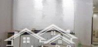 Cho Thuê Nhà 1 Trệt 1 Lầu 1 Sân Thượng. 3 Phòng Ngủ, 3 Toilet. 240M2