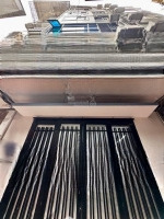 Chính Chủ Nhờ Bán Căn Nhà Tại Lạc Long Quân. Nhà Dân Xây Kiên Cố. Thoáng Sáng. 35M, 5T. 9,5Tỷ.