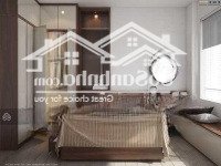 Giảm 3 Tỷ Bán Gấp! Siêu Phẩm Huỳnh Văn Bánh, Phú Nhuận - Dt: 4X17.9M - 3 Tầng, 4 Phòng Ngủ Giá Bán 11.9 Tỷ Tl