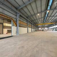 Cho thuê kho xưởng trong KCN 72ha Thạch Thất Quốc Oai, Hà Nội. DT 2000, 2800, 3300, 5000m2