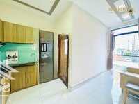 Căn Hộ 1 Phòng Ngủ - Ban Công - Thang Máy - Full Nội Thất - Máy Giặt Riêng - Ngay Ngã Tư Phú Nhuận