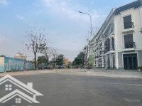 Bán Căn Biệt Thự 320M2 Tại Khu Sinh Thái Chánh Mỹ, Ven Sông Sài Gòn - Tp Thủ Dầu 1