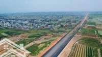 Chính Chủ Bán Liền Kề 135M2 Nv05 Hud Mê Linh View Biệt Thự Đường Rộng 13,5M 10,6 Tỷ. Liên Hệ: 0962202555